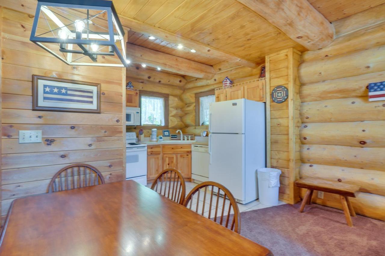 Idyllic Gatlinburg Cabin With Hot Tub And Balcony! Extérieur photo