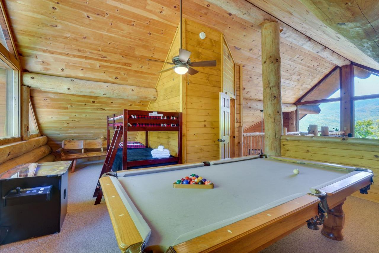 Idyllic Gatlinburg Cabin With Hot Tub And Balcony! Extérieur photo